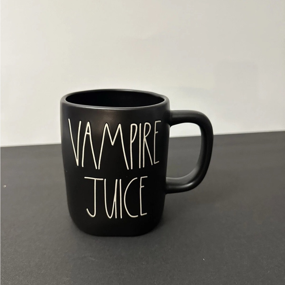 Rae Dunn Halloween VAMPIRE JUICE Coffee Tea Large Black Mug NEW